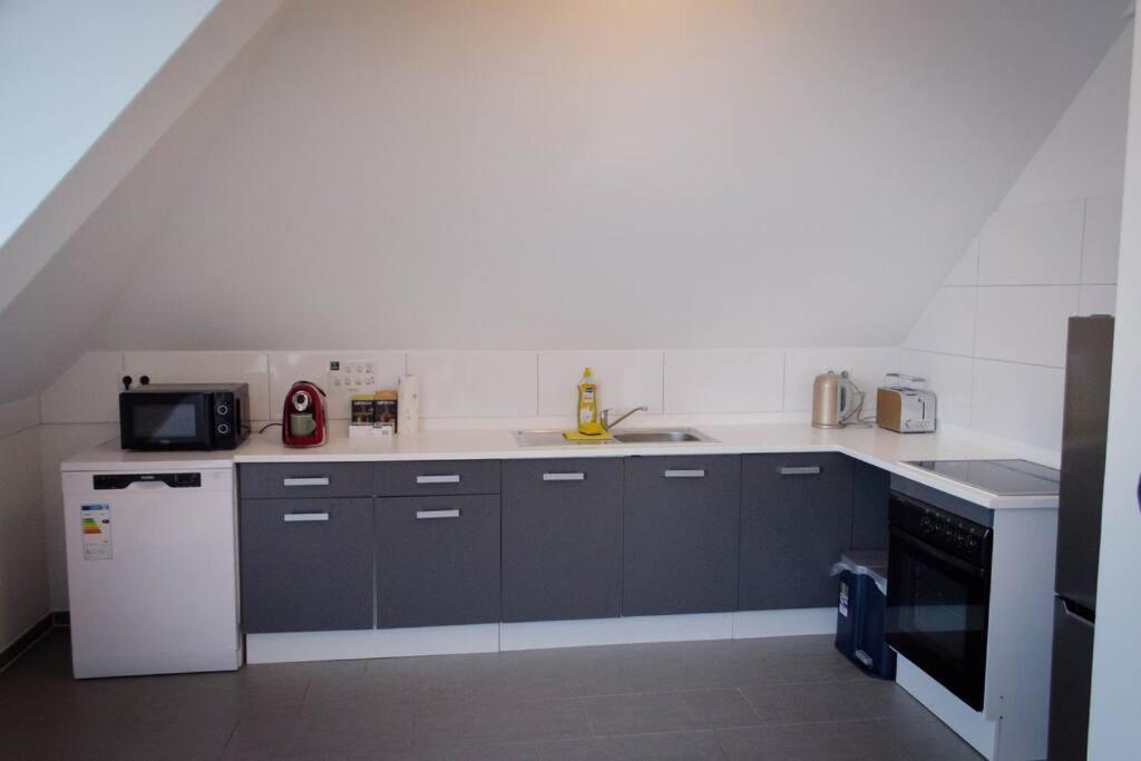 Lovely 2 Bedroom In Lindau Appartement *